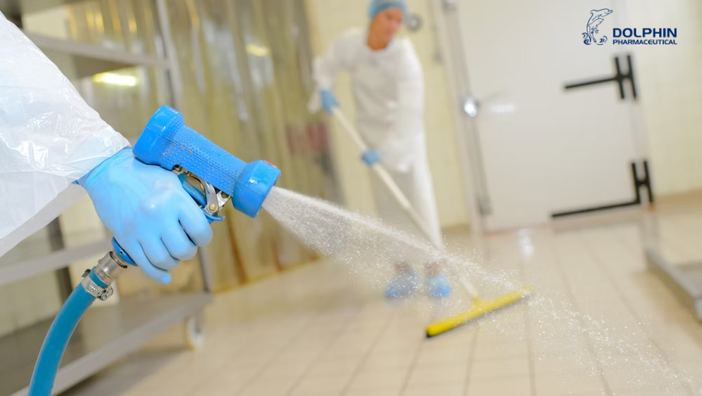 Liquid Laundry Detergents Enhancing Solubility and Cleaning Power